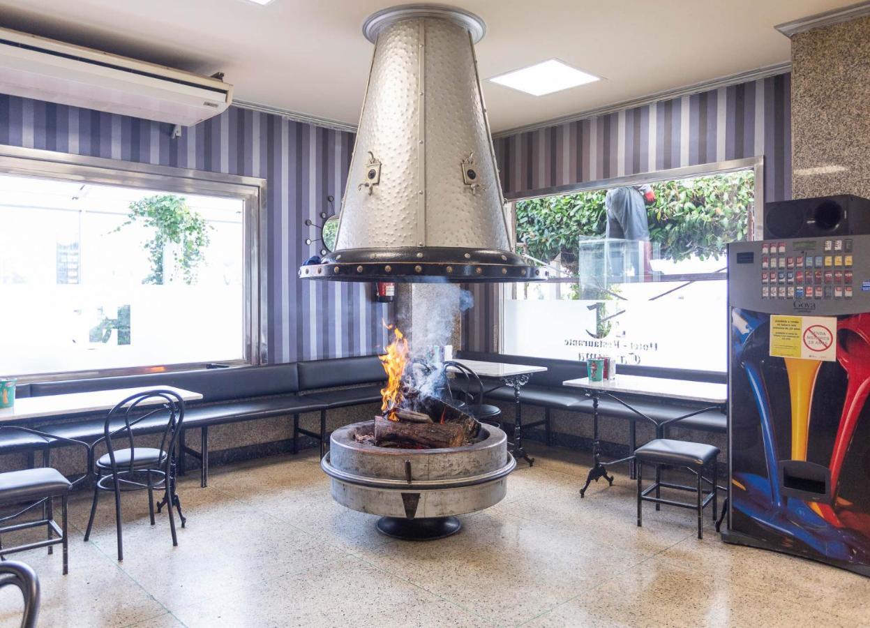 Hotel Canaima Bruma 1,5 K Camino O Meson Do Vento ภายนอก รูปภาพ