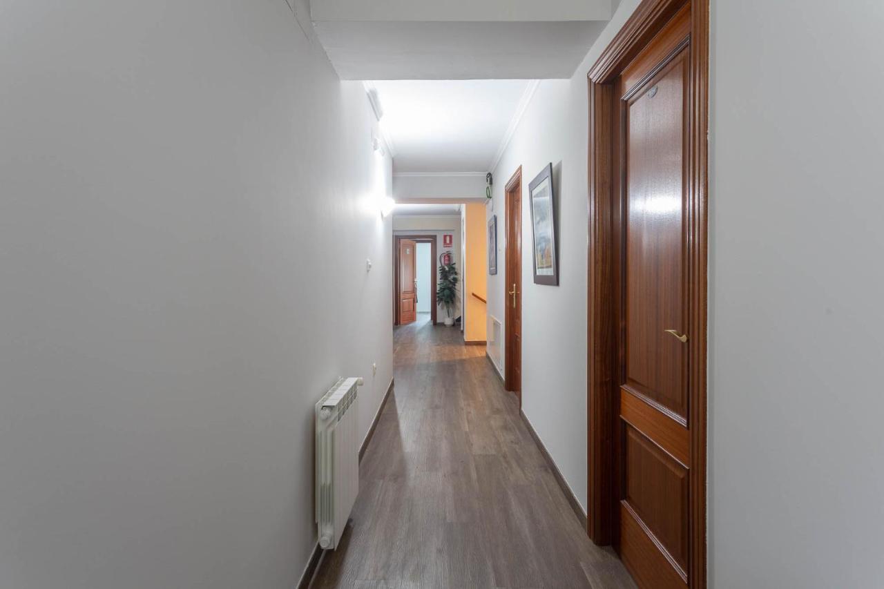 Hotel Canaima Bruma 1,5 K Camino O Meson Do Vento ภายนอก รูปภาพ